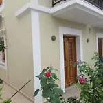 Chryssa Apartamento Simi