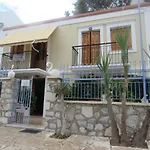 Chryssa Apartman