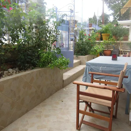 Chryssa Apartment Symi