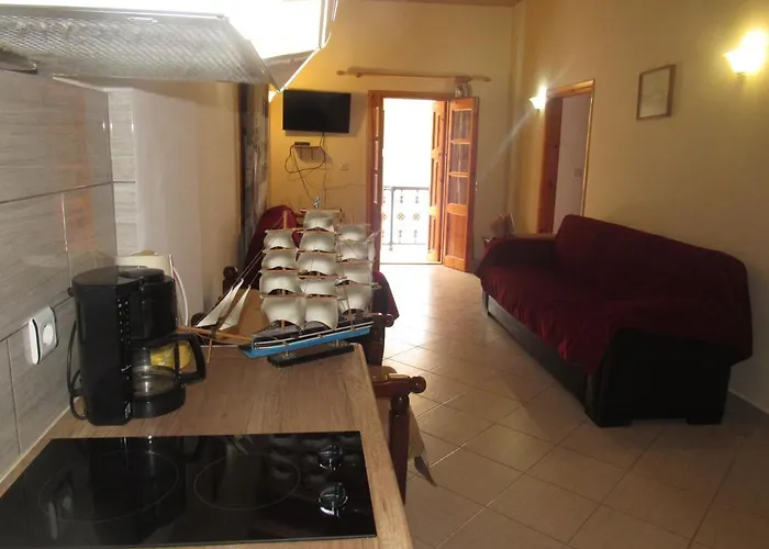 Apartamento Chryssa Simi